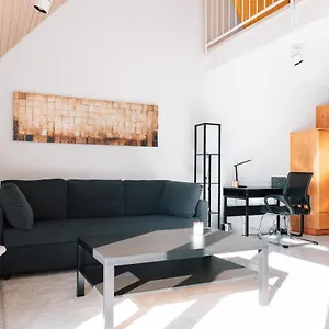 Maisonette-wohnung Airport/messe Stuttgart - Balkon - Parkplatz - Netflix Filderstadt